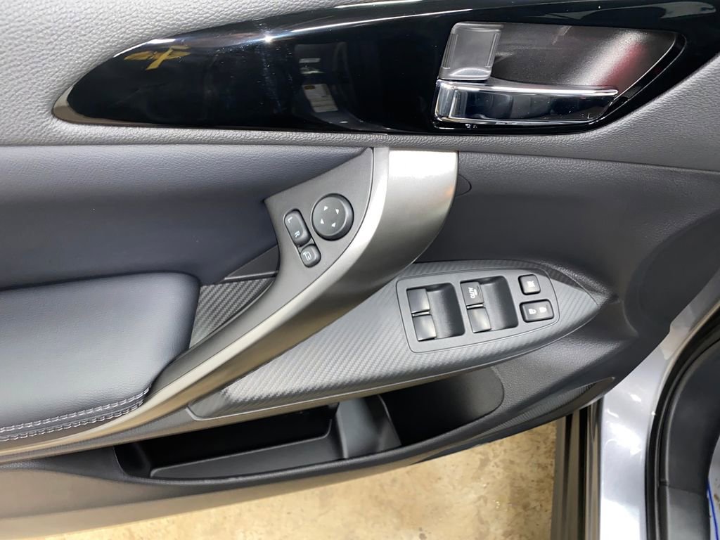 Used 2026 Mitsubishi Eclipse Cross AWD image 10