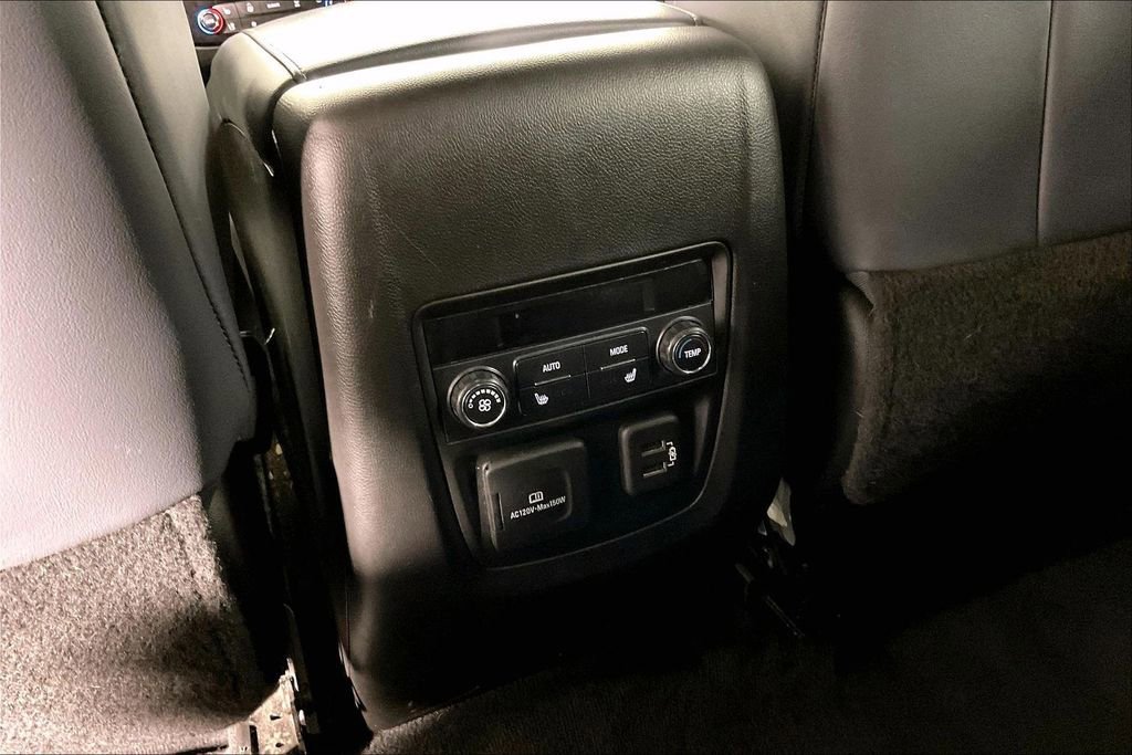 Used 2022 Buick Enclave Premium image 33