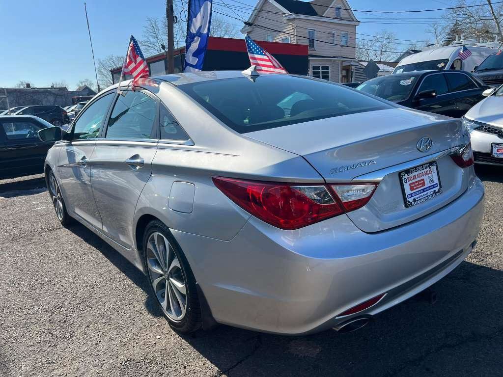Used 2013 Hyundai Sonata SE image 5
