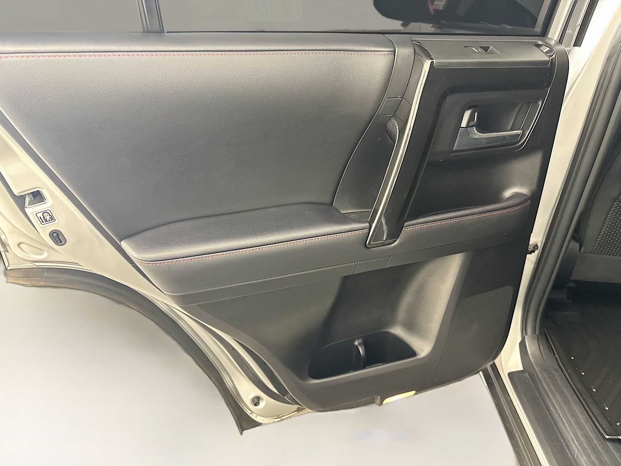 Used 2022 Toyota 4Runner TRD Off-Road Premium image 27