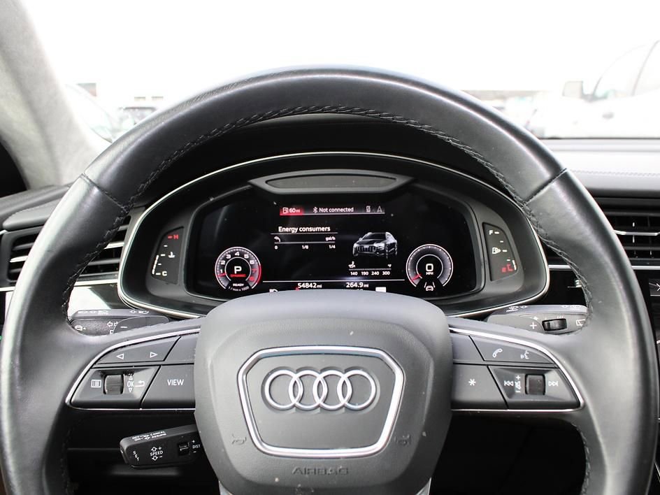 Used 2022 Audi Q8 Prestige AWD/4WD image 20