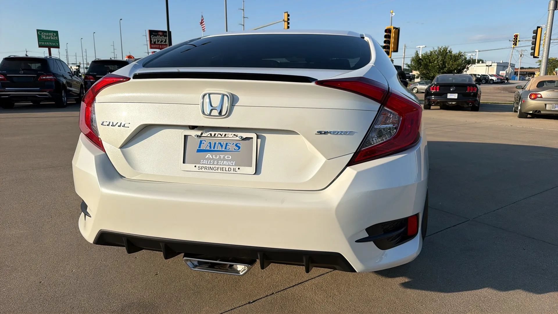 Used 2019 Honda Civic Sport image 16