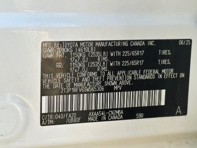 Certified 2025 Toyota RAV4 XLE AWD/4WD image 32
