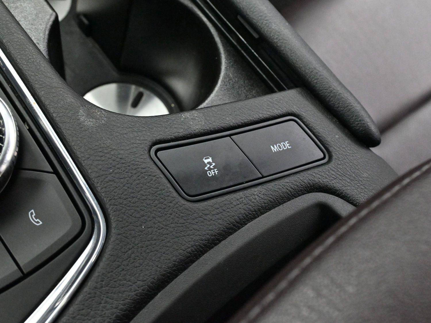 Certified 2024 Cadillac XT6 Premium Luxury image 21