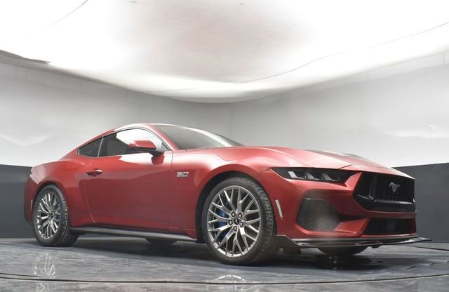 Used 2024 Ford Mustang GT Premium image 25