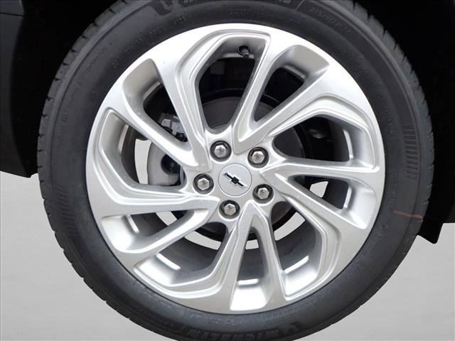 New 2027 Chevrolet Bolt LT w/ Comfort Package image 7