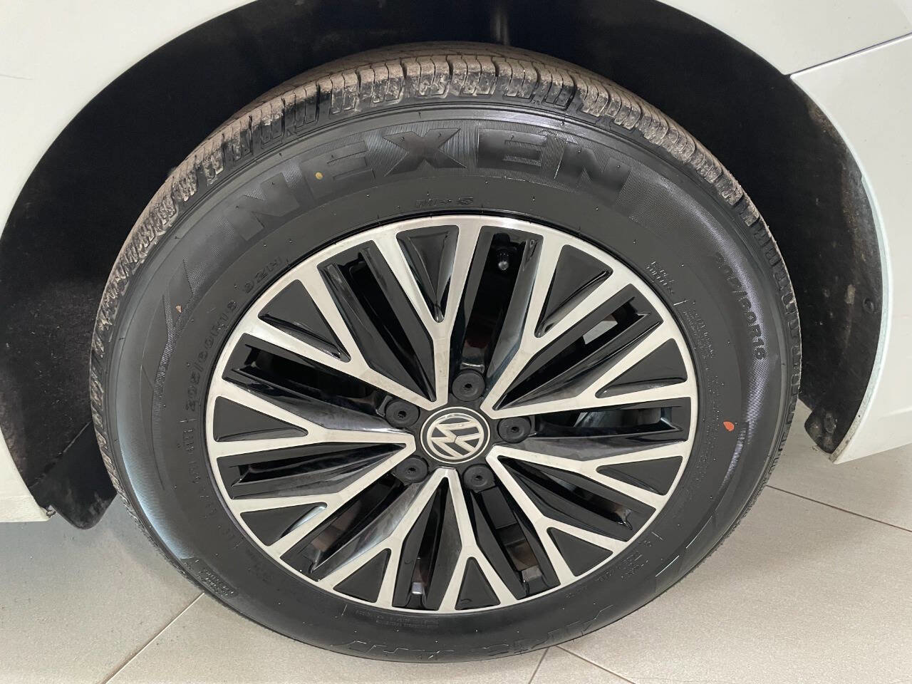 Used 2021 Volkswagen Jetta SE w/ SE Cold Weather Package image 11