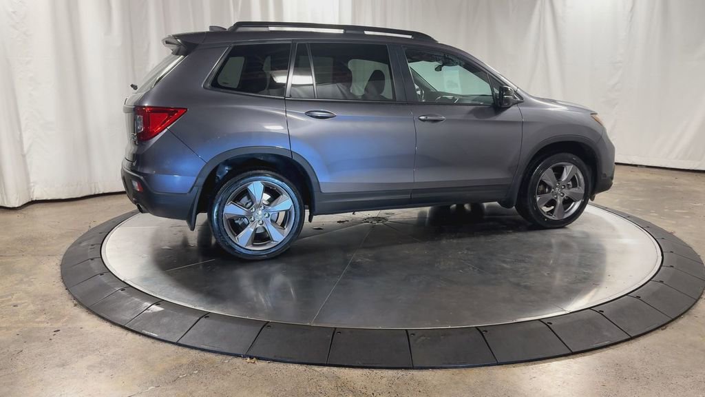 Certified 2019 Honda Passport Touring image 10
