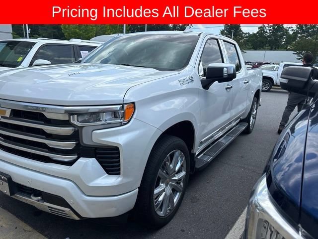 Used 2023 Chevrolet Silverado 1500 High Country w/ High Country Premium Package AWD/4WD image 9