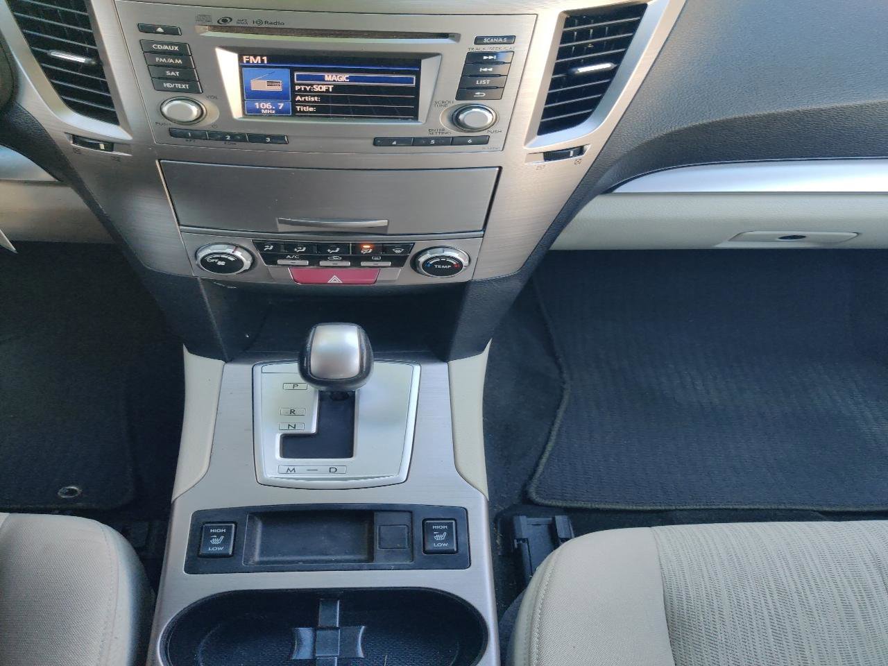 Used 2014 Subaru Outback 2.5i Premium AWD/4WD image 10