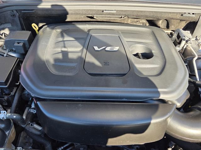 Used 2018 Jeep Grand Cherokee Altitude image 23