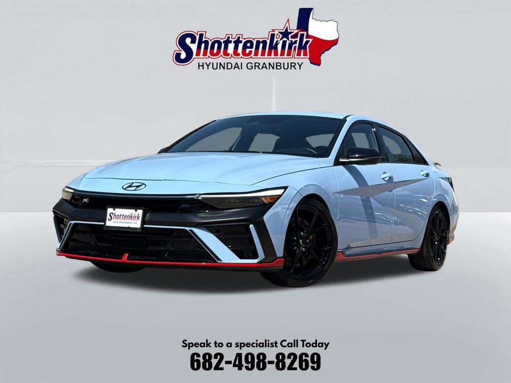 Used 2025 Hyundai Elantra N FWD image 1