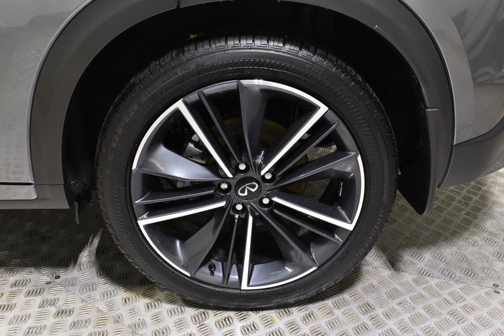 Certified 2025 INFINITI QX55 Luxe w/ Cargo Package image 39