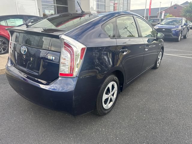 Used 2015 Toyota Prius Two FWD image 3