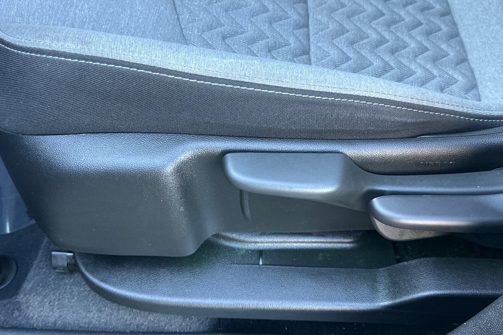 Used 2024 Chevrolet Equinox LS image 14