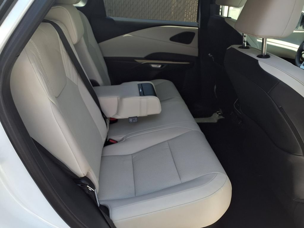 Used 2024 Lexus RX 350 FWD w/ Technology Package image 22