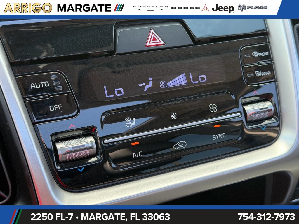 Used 2021 Kia Sorento EX w/ Panoramic Sunroof Package FWD image 26