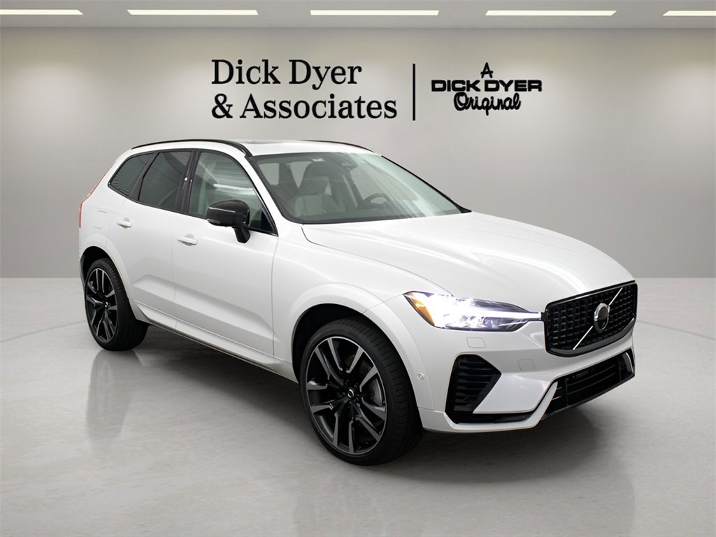 Certified 2024 Volvo XC60 T8 Ultimate w/ Protection Package Premier