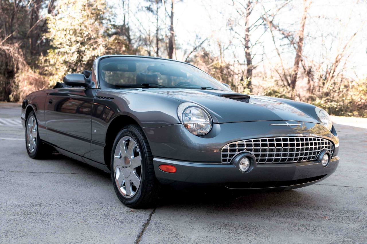 Used 2003 Ford Thunderbird Deluxe image 5