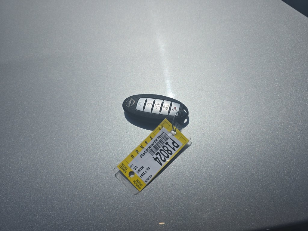 Used 2024 Nissan Altima 2.5 SV FWD image 26