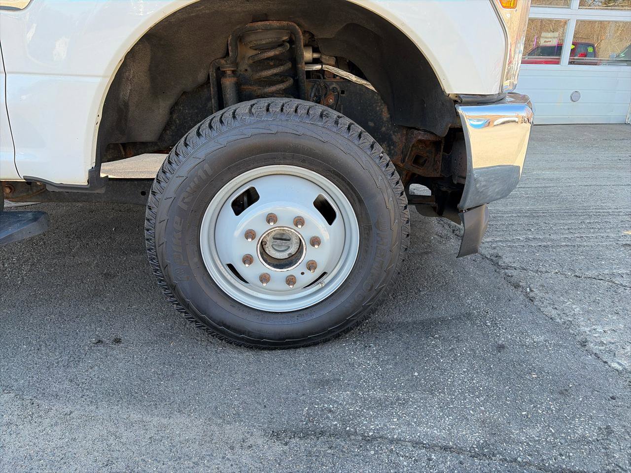 Used 2017 Ford F350 XL w/ Power Equipment Group AWD/4WD image 13