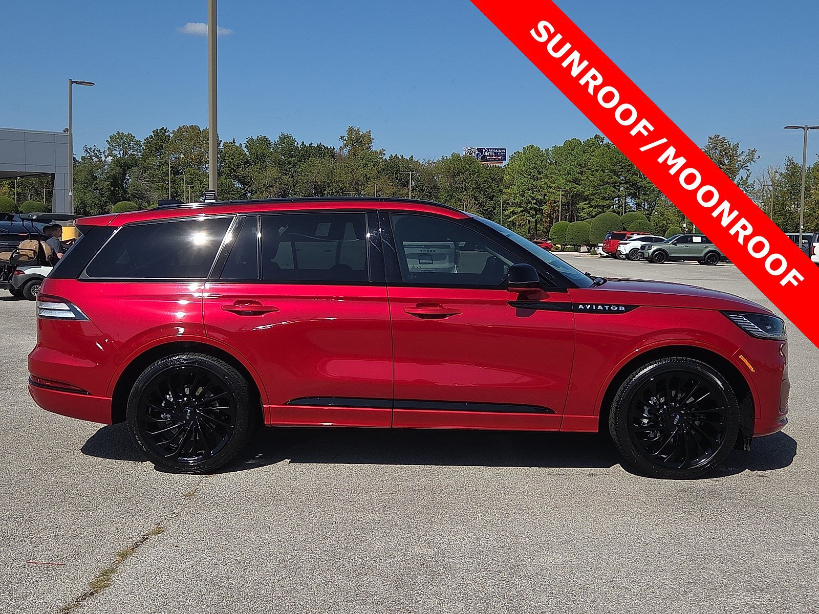 Used 2025 Lincoln Aviator Reserve w/ Equipment Group 201A AWD/4WD image 6