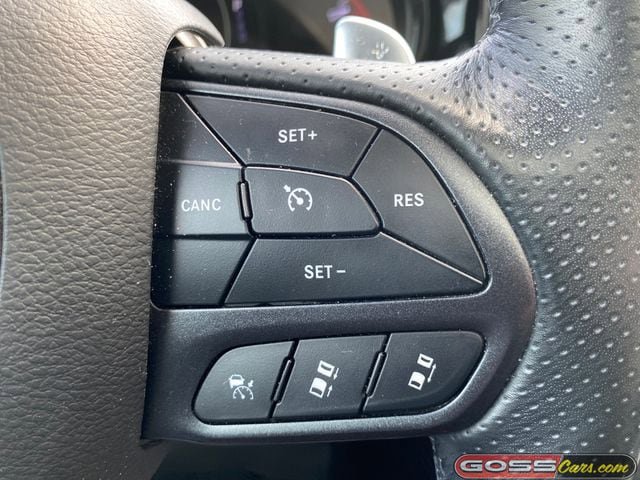 Used 2021 Dodge Durango R/T w/ Tow 'N Go Package AWD/4WD image 21