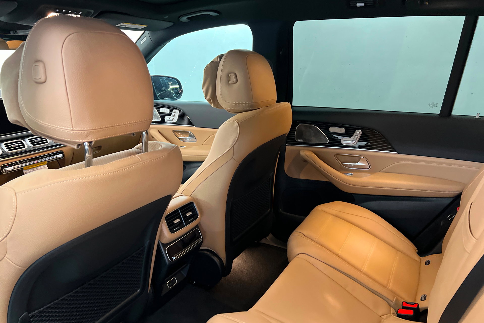 New 2026 Mercedes-Benz GLS 450 4MATIC image 19