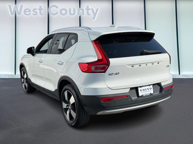 Used 2019 Volvo XC40 T5 Momentum AWD/4WD image 7