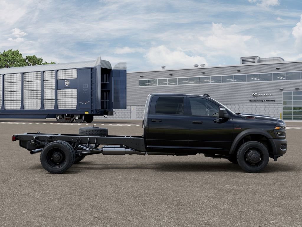 New 2026 RAM 4500 Tradesman AWD/4WD image 21