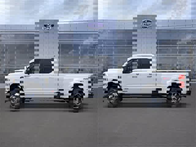 New 2025 Ford F350 XL image 3