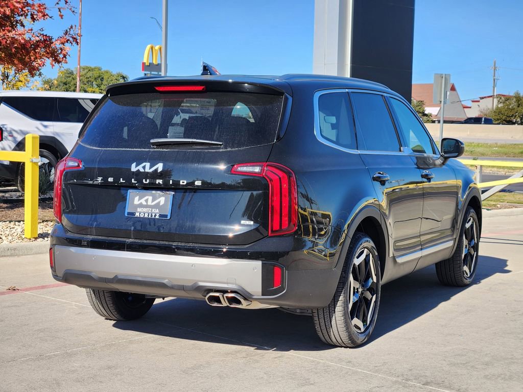 New 2025 Kia Telluride S image 4