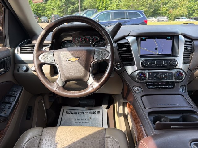 Used 2017 Chevrolet Suburban Premier AWD/4WD image 16