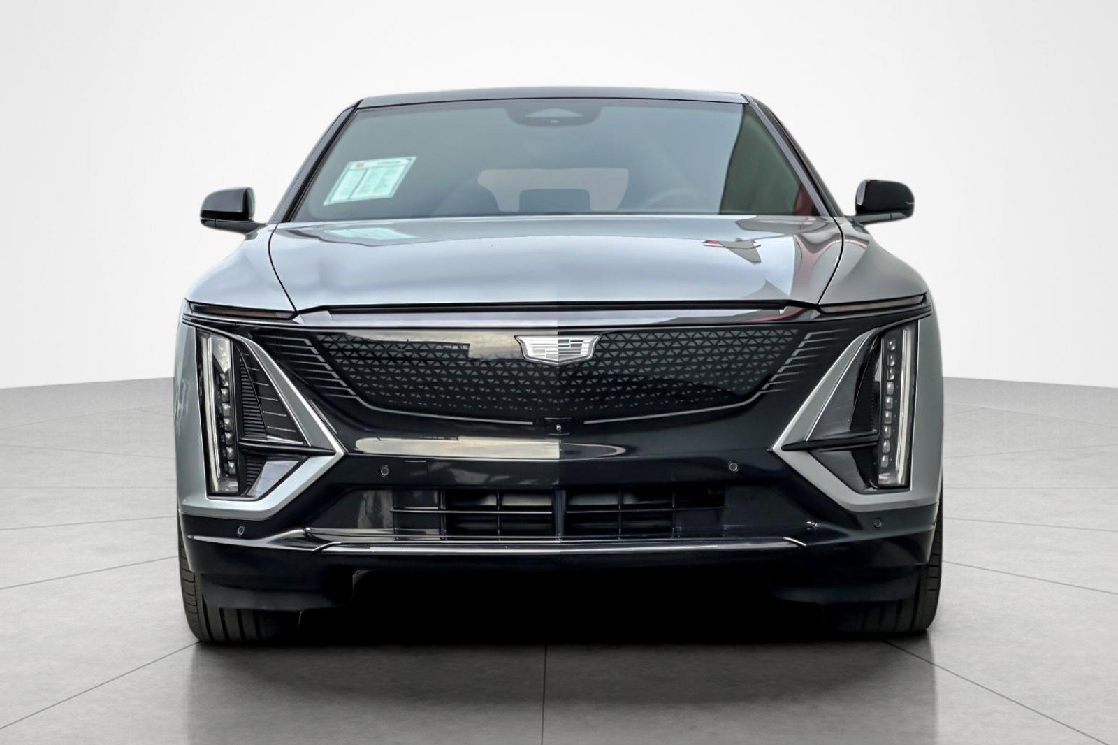 Used 2025 Cadillac Lyriq Sport image 8