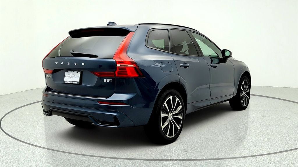 Used 2025 Volvo XC60 B5 Ultra w/ Protection Package Premier AWD/4WD image 5