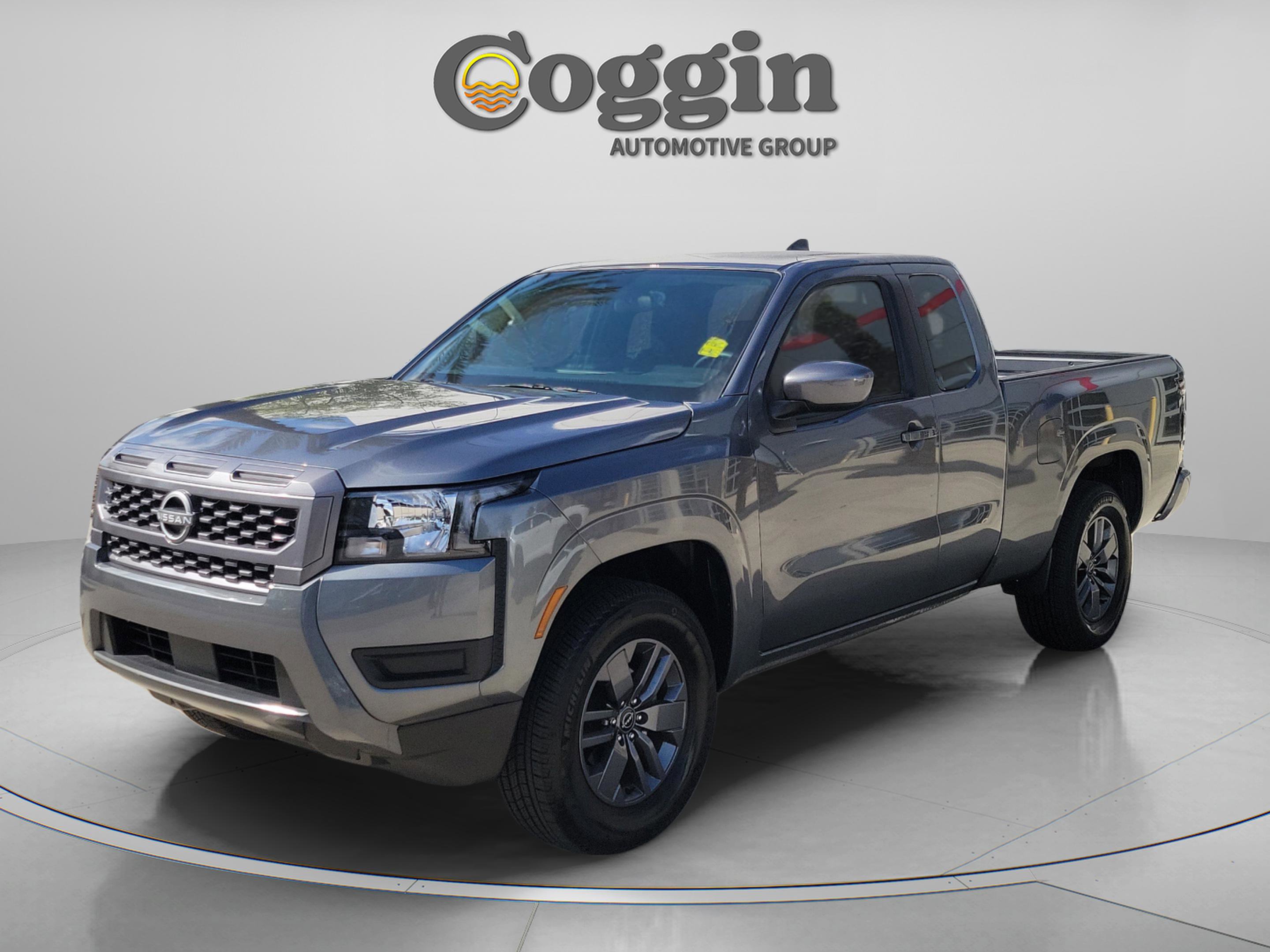 Used 2025 Nissan Frontier SV RWD image 1