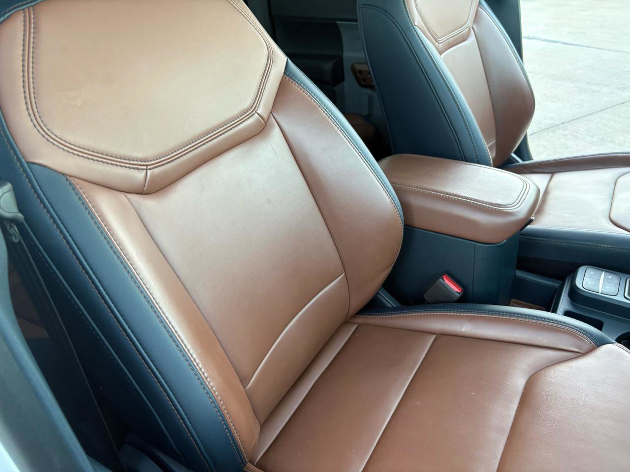 Used 2024 Ford Maverick Lariat image 42