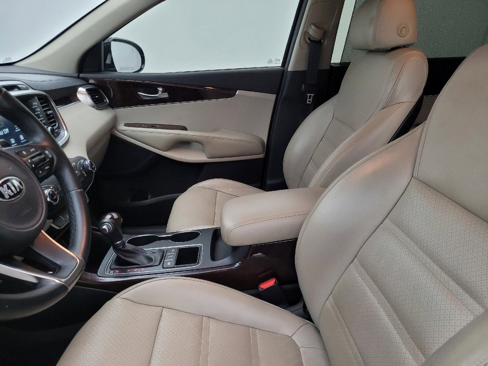 Used 2018 Kia Sorento EX image 17