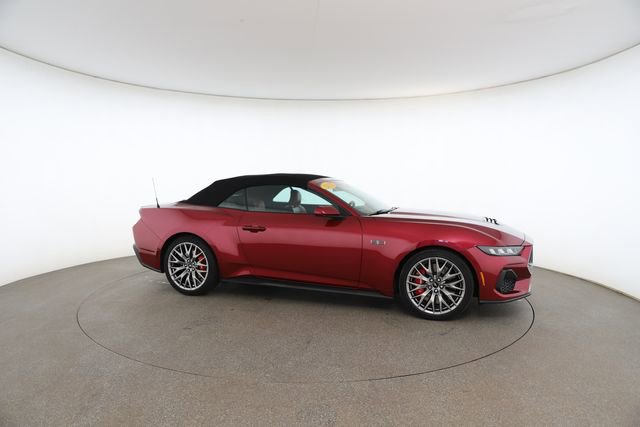 Used 2025 Ford Mustang GT Premium image 25