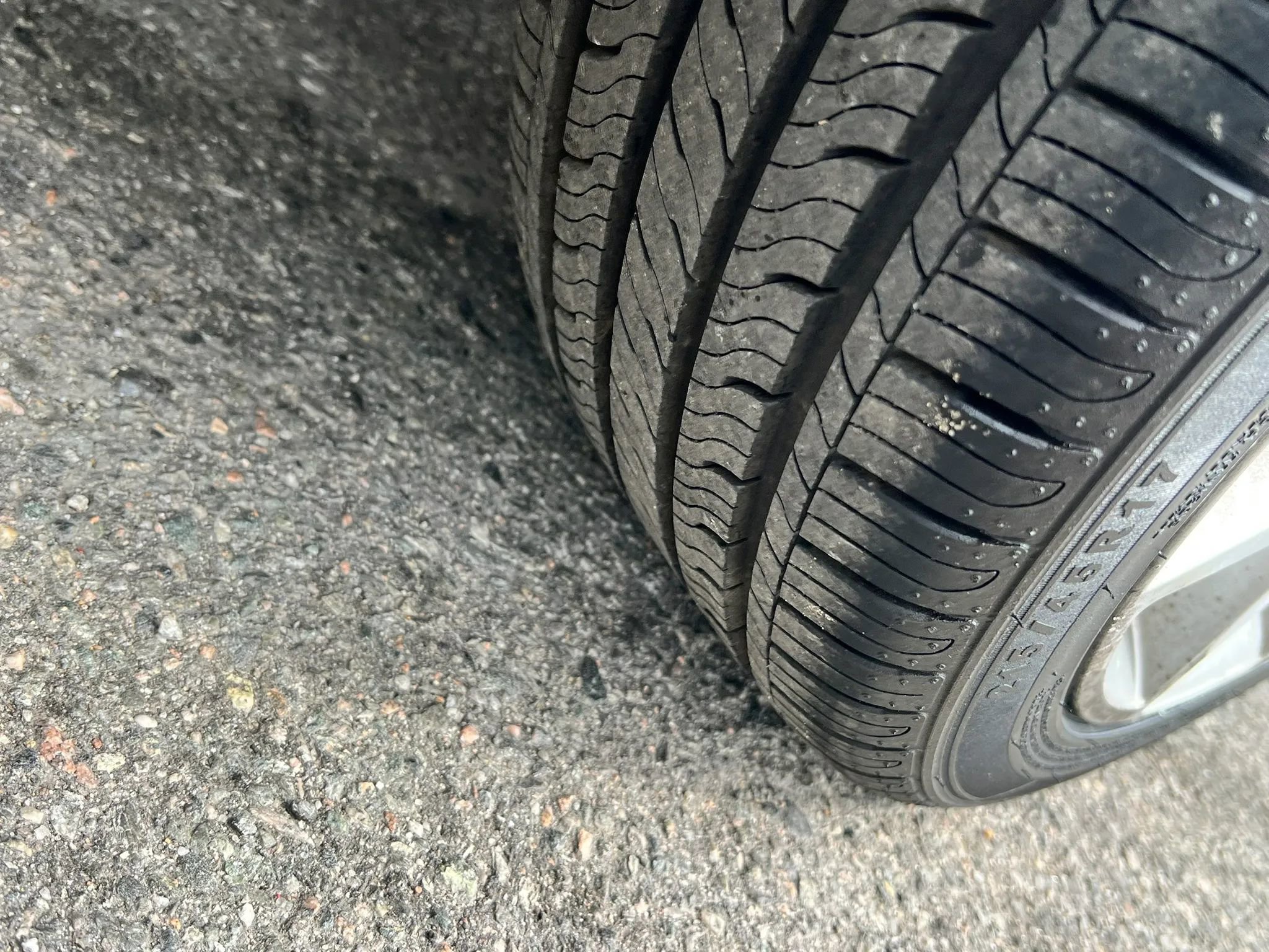 Used 2008 Hyundai Tiburon GT image 15