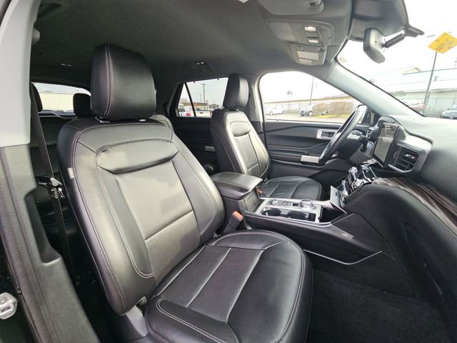Used 2022 Ford Explorer Limited image 25