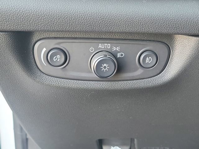 Used 2018 Buick Regal Essence image 21