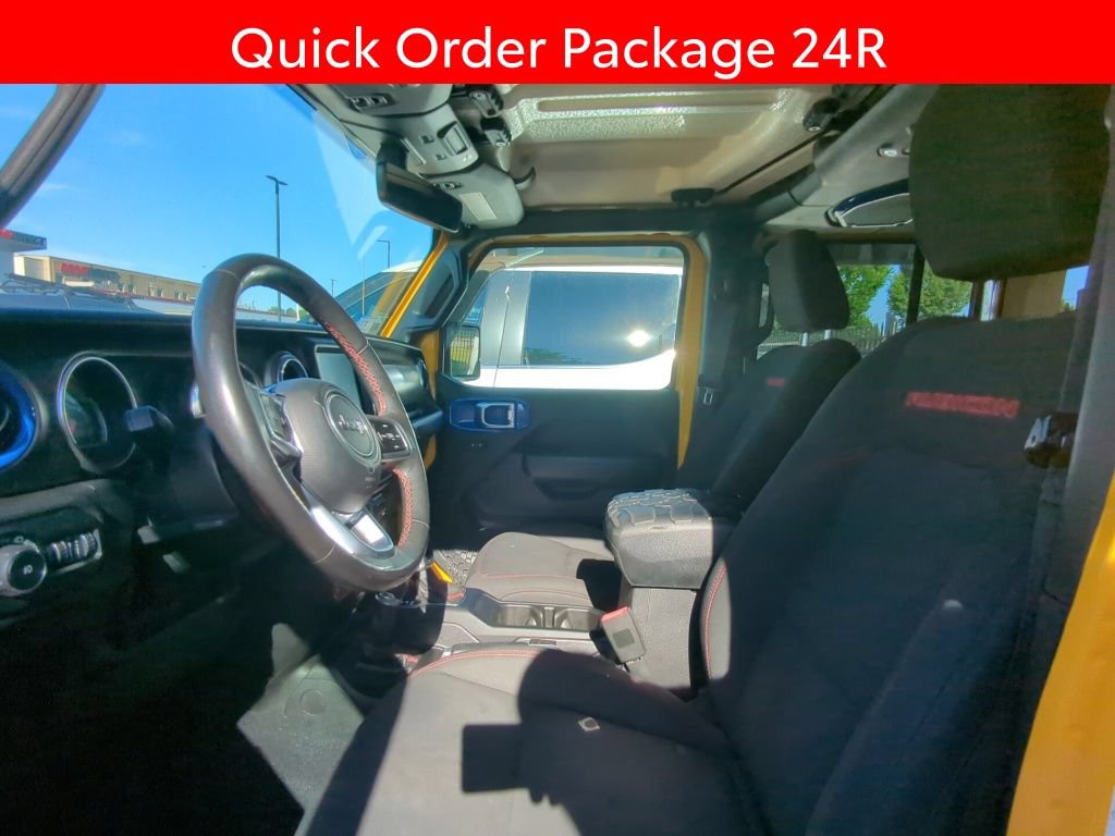Used 2018 Jeep Wrangler Unlimited Rubicon w/ Dual Top Group AWD/4WD image 6
