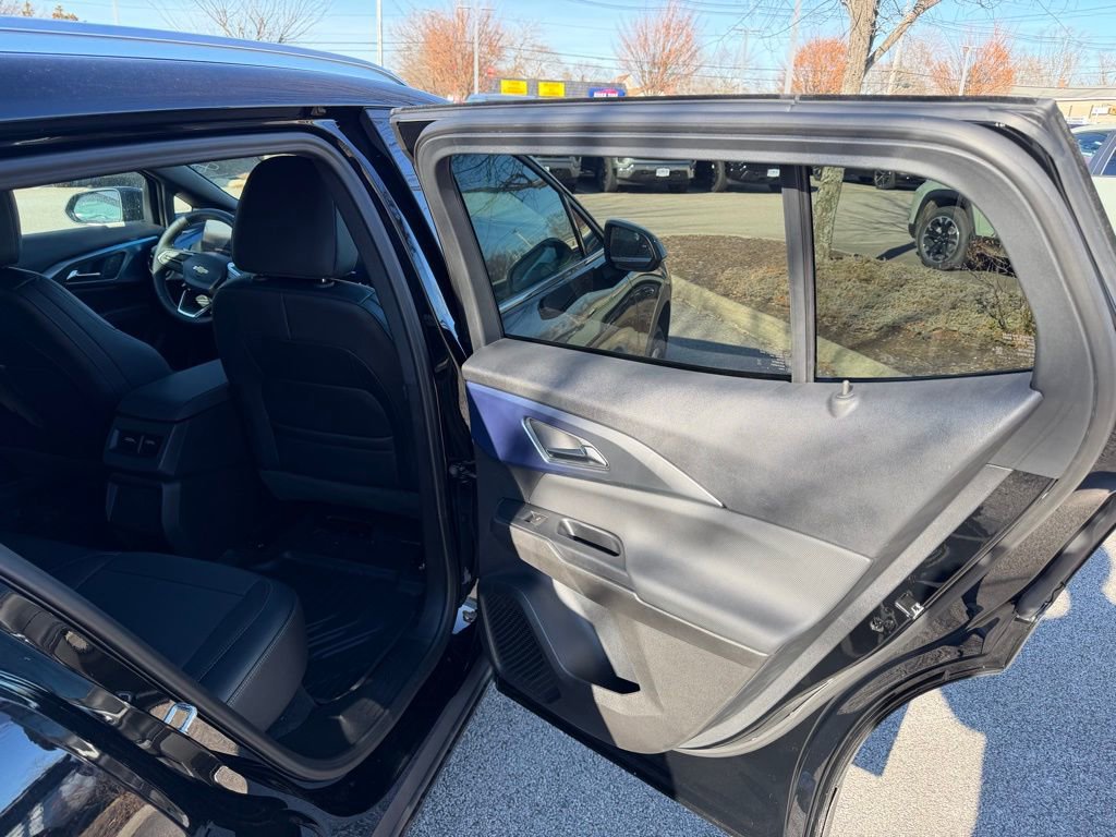 New 2026 Chevrolet Equinox EV LT AWD/4WD image 20