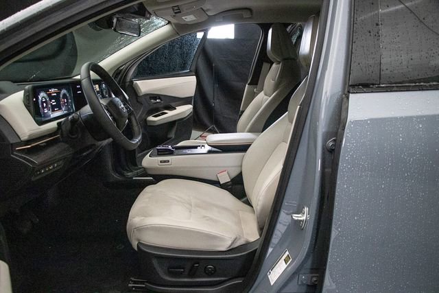 Used 2025 Nissan Ariya AWD image 24