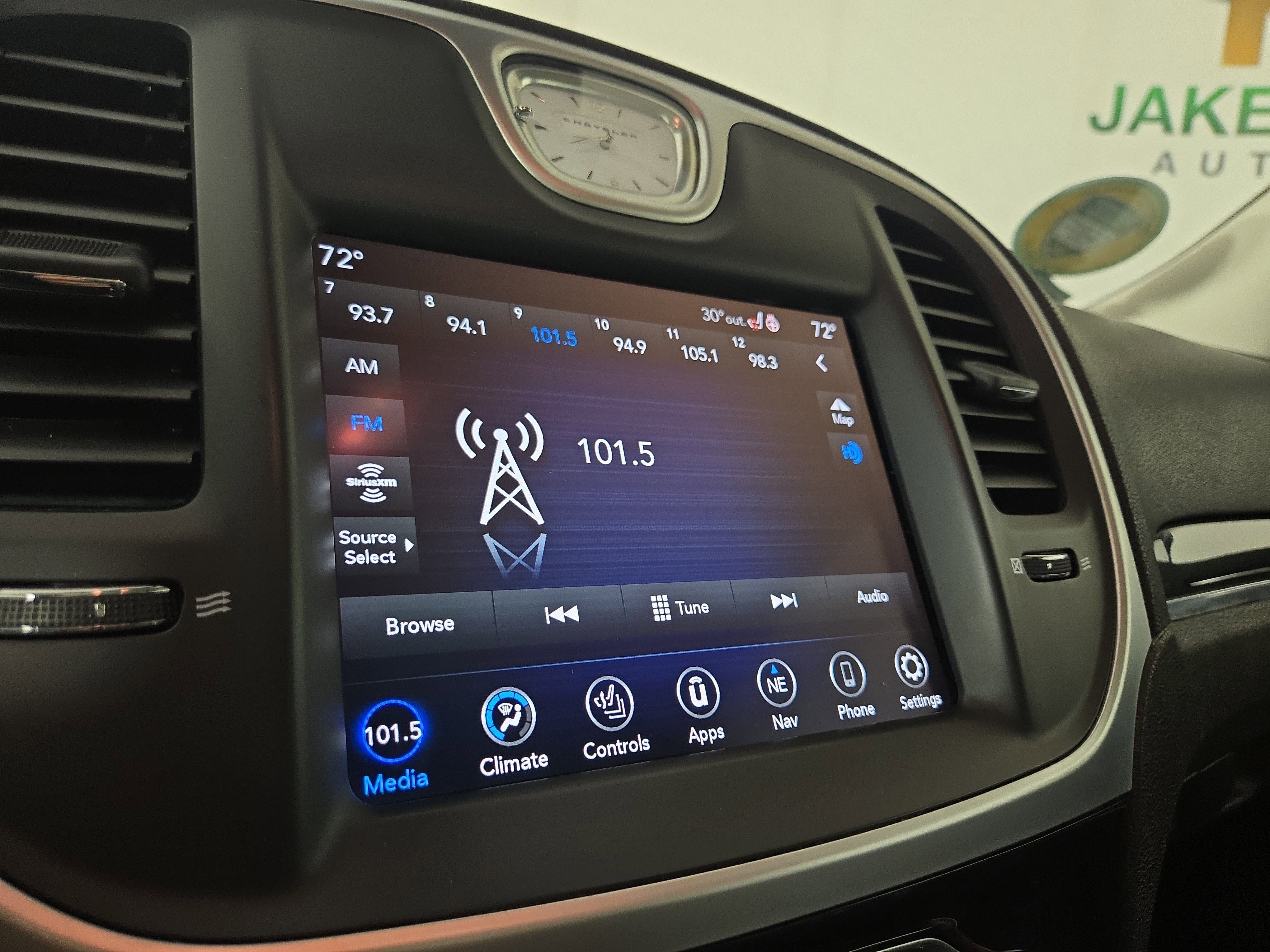 Used 2023 Chrysler 300 Touring L w/ Popular Equipment Group image 19