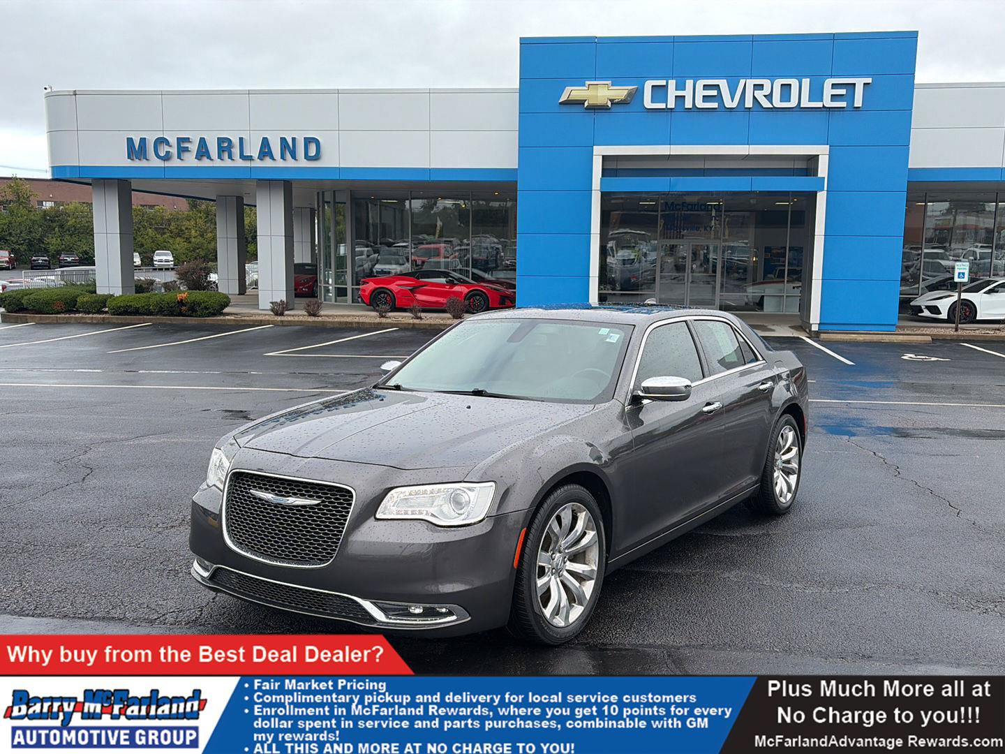Used 2017 Chrysler 300 C RWD image 1