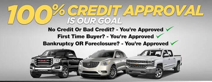 Used 2014 Toyota Prius V Two image 2