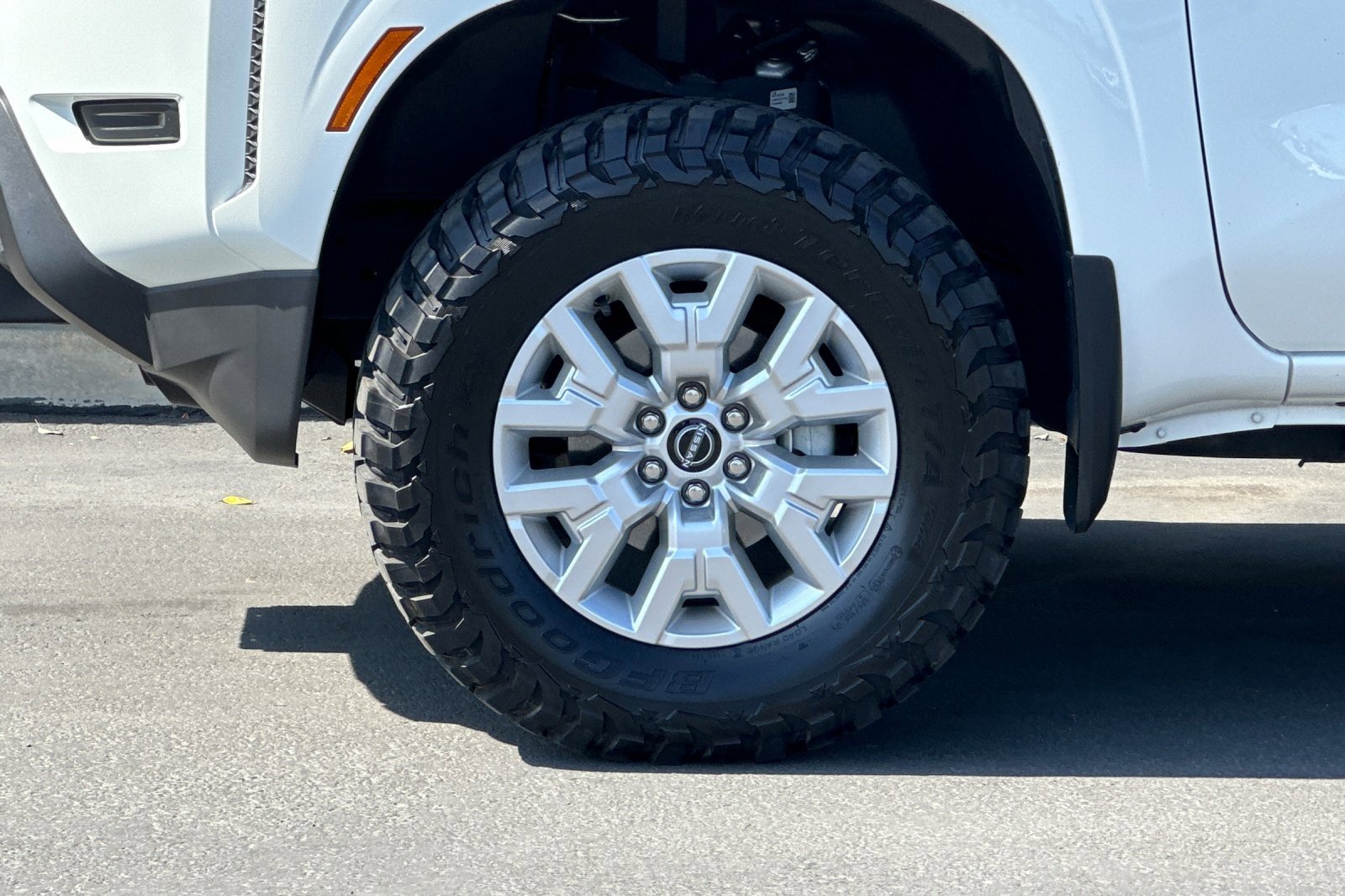 Used 2023 Nissan Frontier S w/ Technology Package image 24