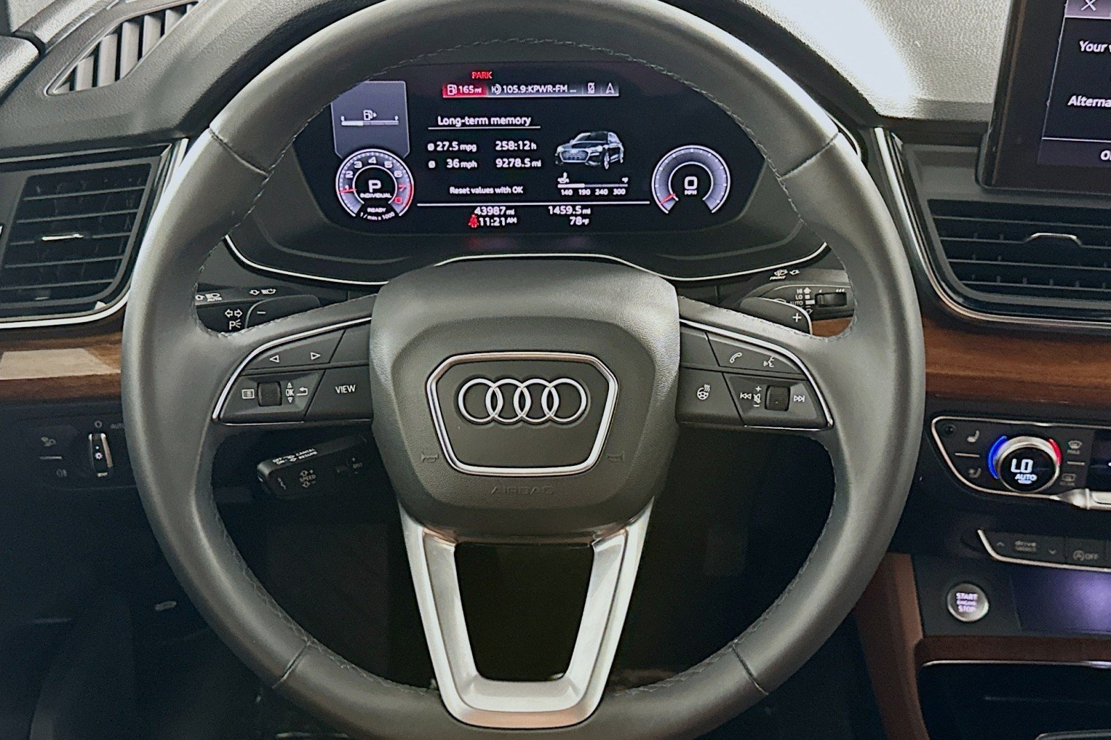 Used 2023 Audi Q5 2.0T Prestige w/ Prestige Package AWD/4WD image 18